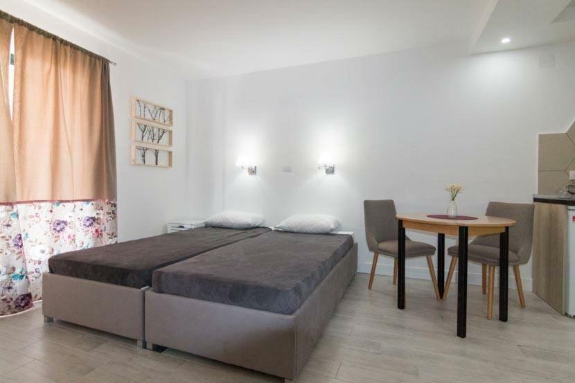 Apartmani Terase Konjska Reka Ngoại thất bức ảnh