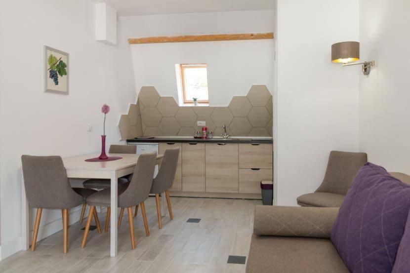 Apartmani Terase Konjska Reka Ngoại thất bức ảnh